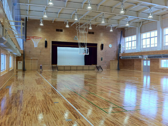 十和田市立法奥小学校体育館 RAB開発株式会社